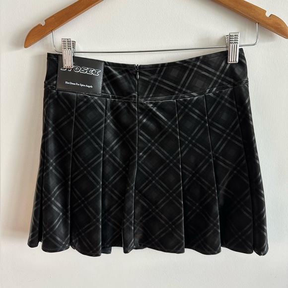 Jyosei Black Leather Skirt | Size M - Picture 4 of 6